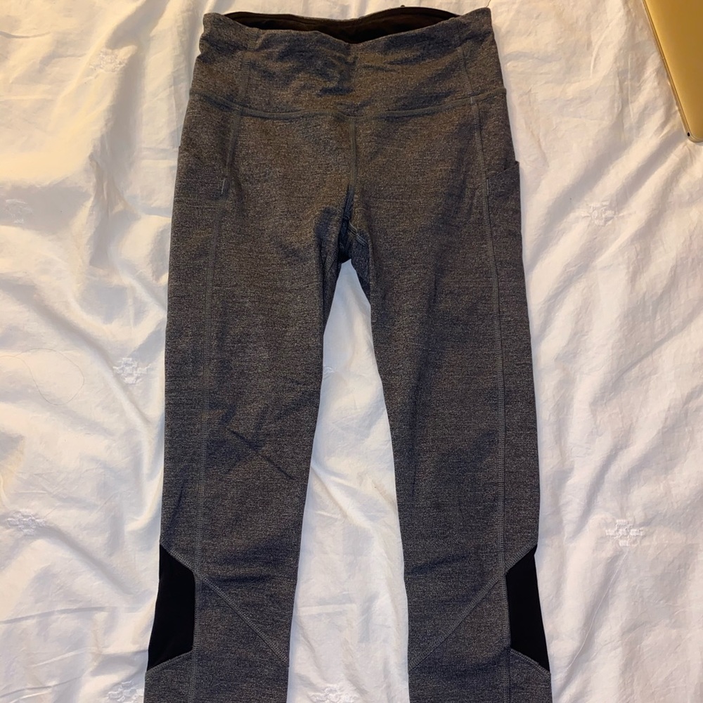 Lululemon cropped leggings